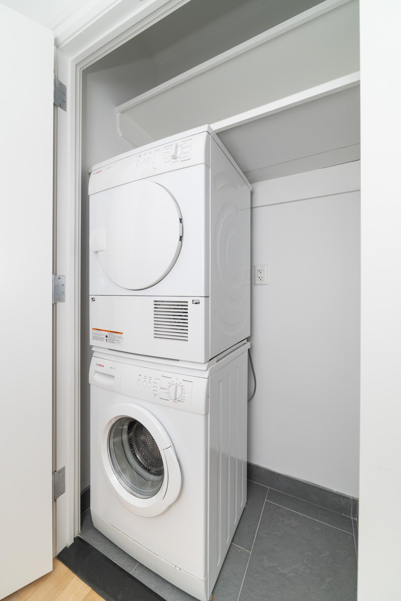 554 West 54th Street, Apt 22-E