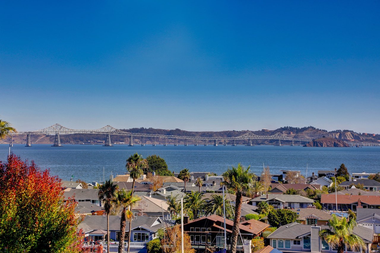 Newly Remodeled Home with Bay Views 
