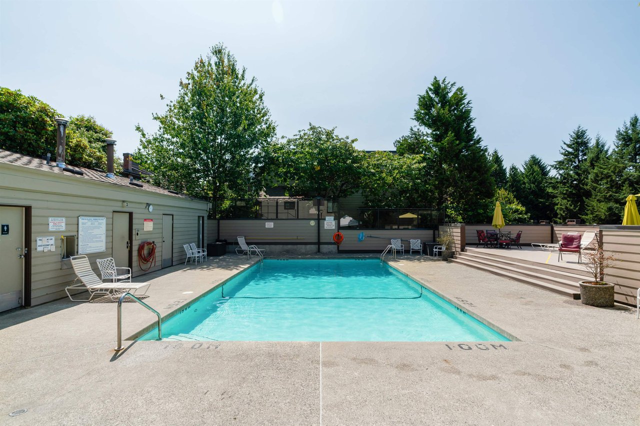 309-3905 Springtree Drive, Vancouver