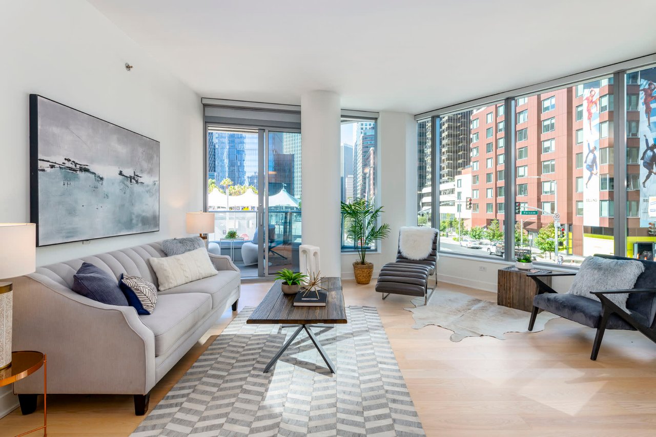 318 Main Street Unit: 2E