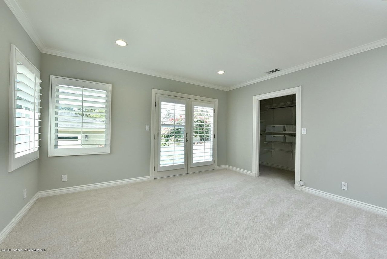 4535 Alta Canyada Rd