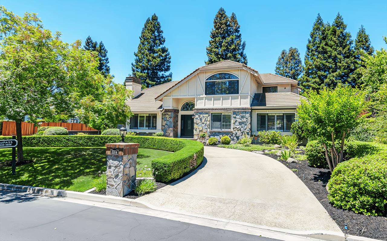 New Listing! 3304 Blackhawk Meadow Dr.