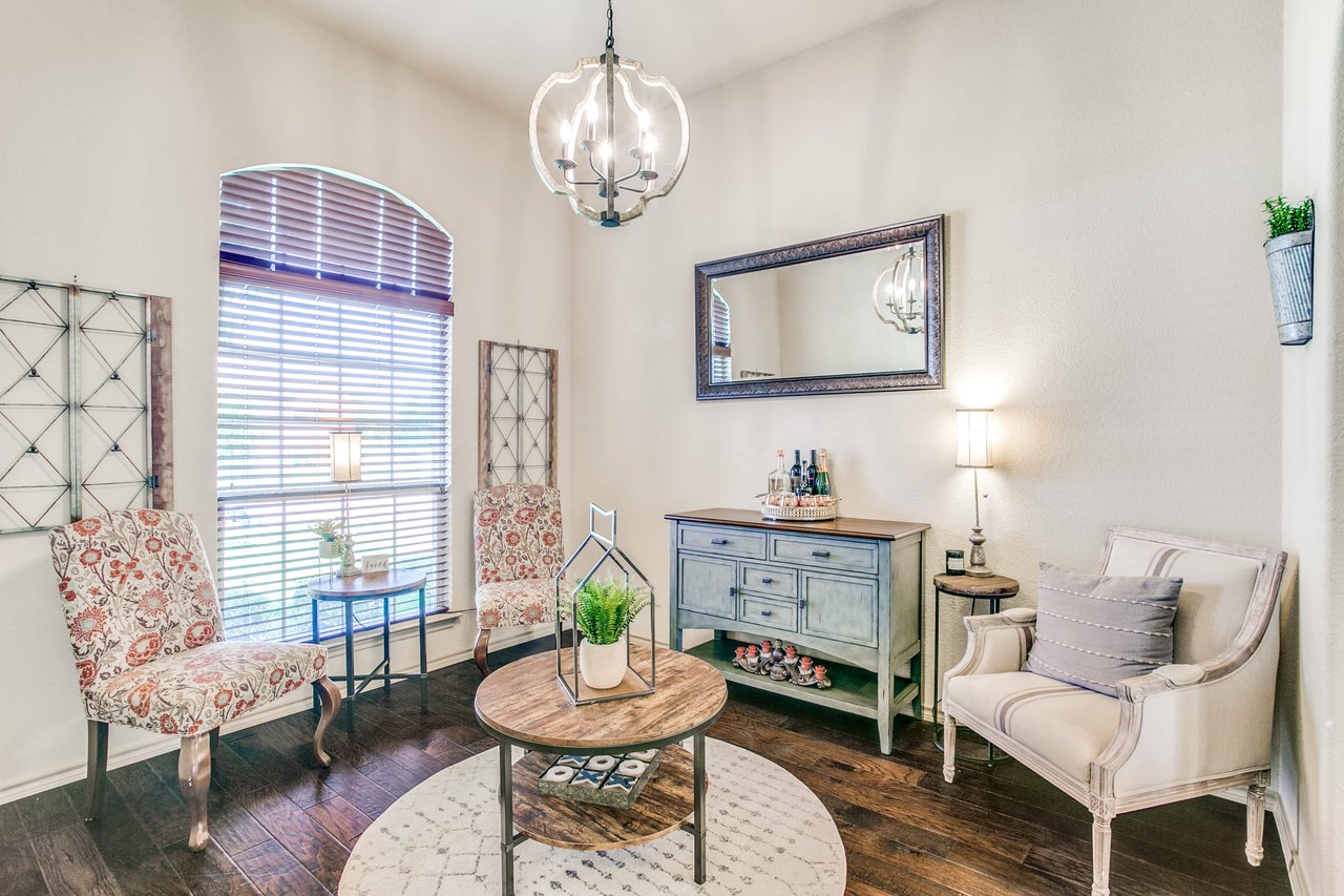 13078 Red Robin Drive