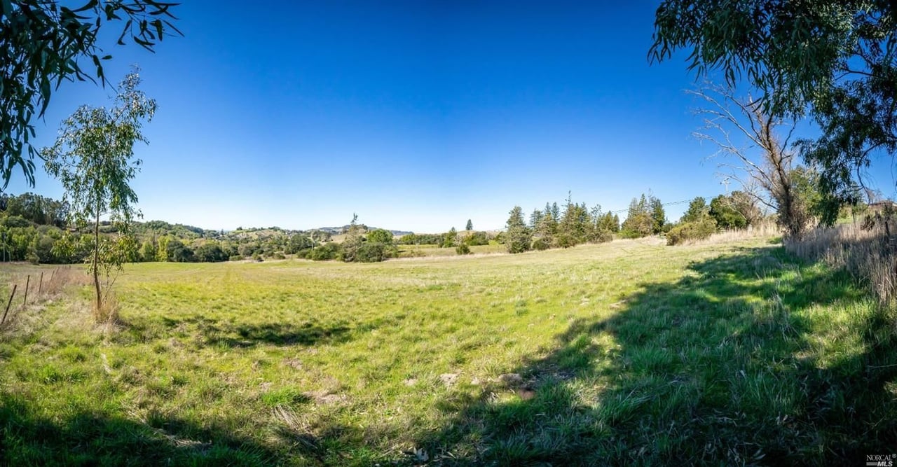 5289 Sonoma Mountain Rd