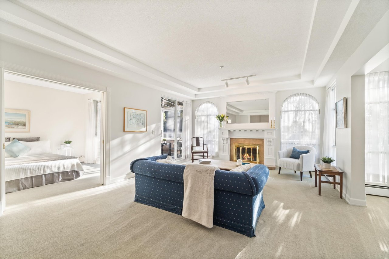 303-2210 W 40th Ave