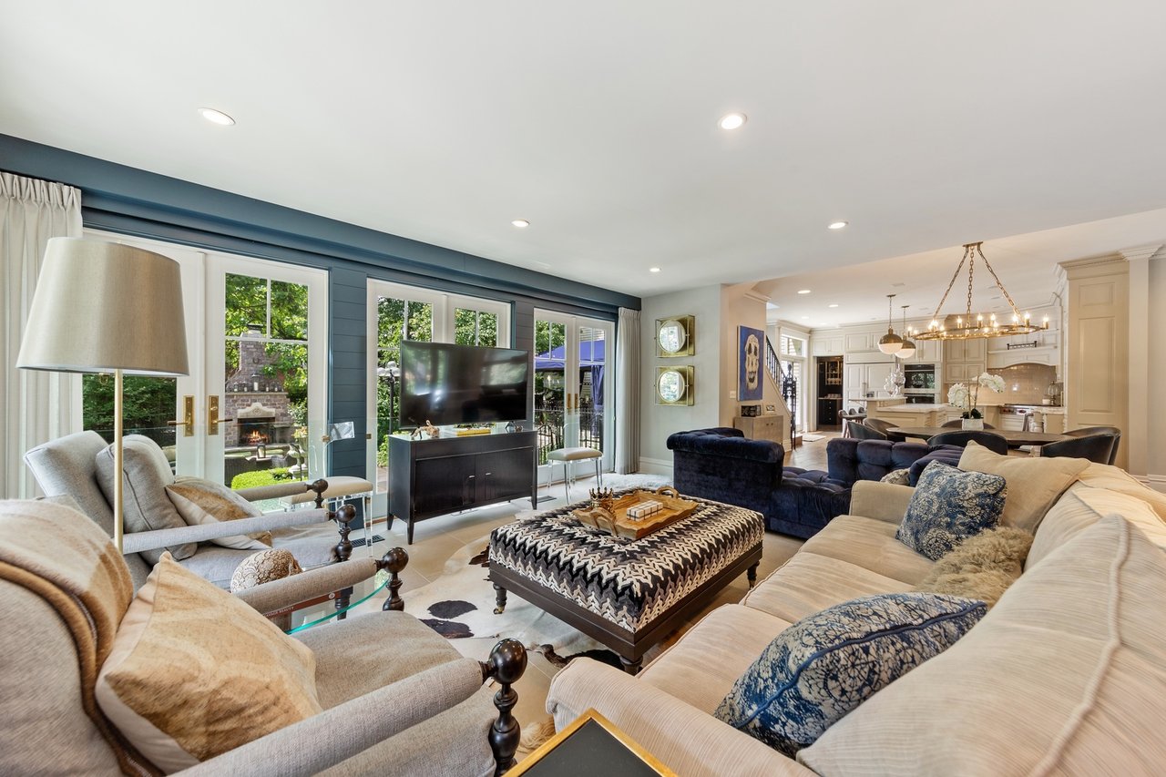 Experience Luxury Living Like Never Before