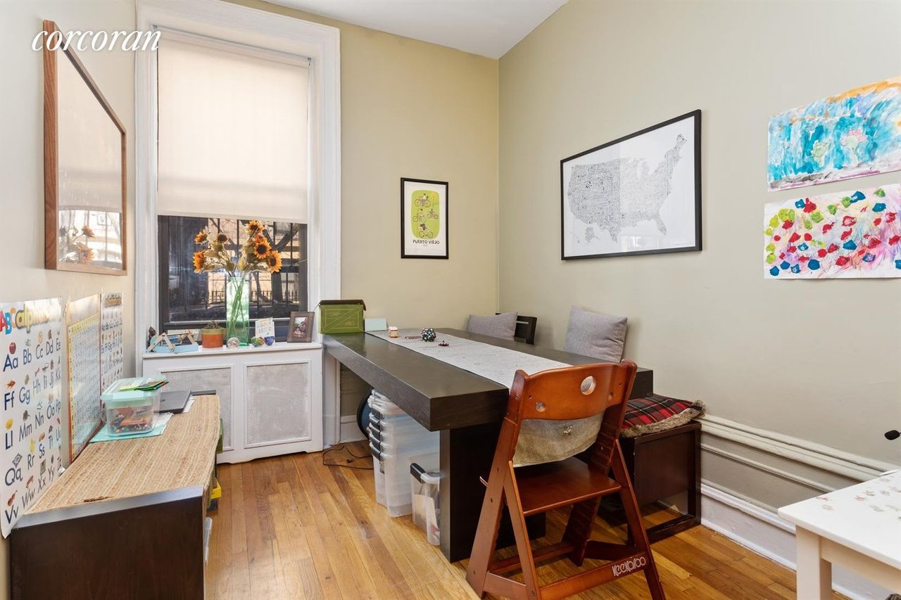 202 W 107th St, #1W