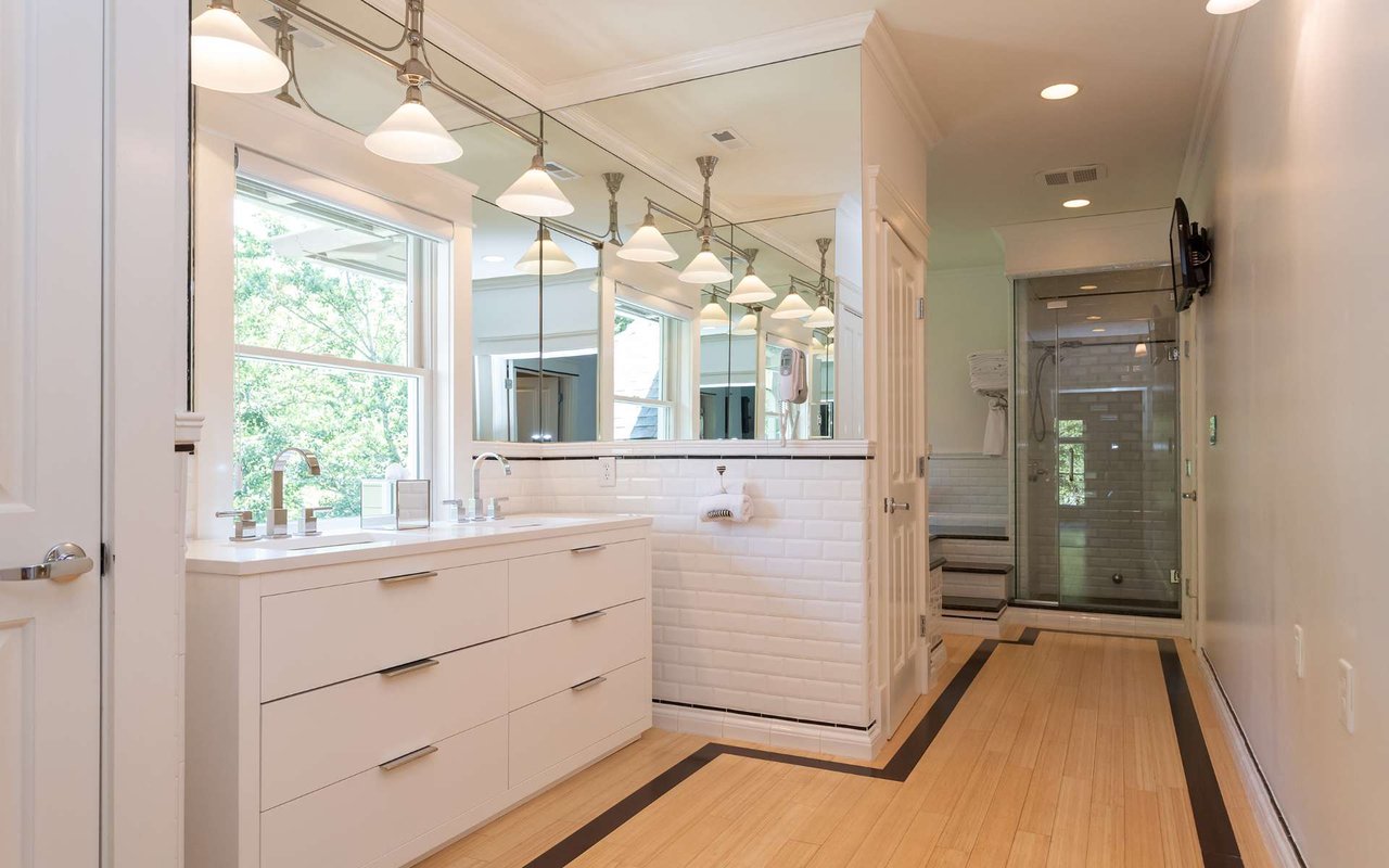100 Arlen Park Dr