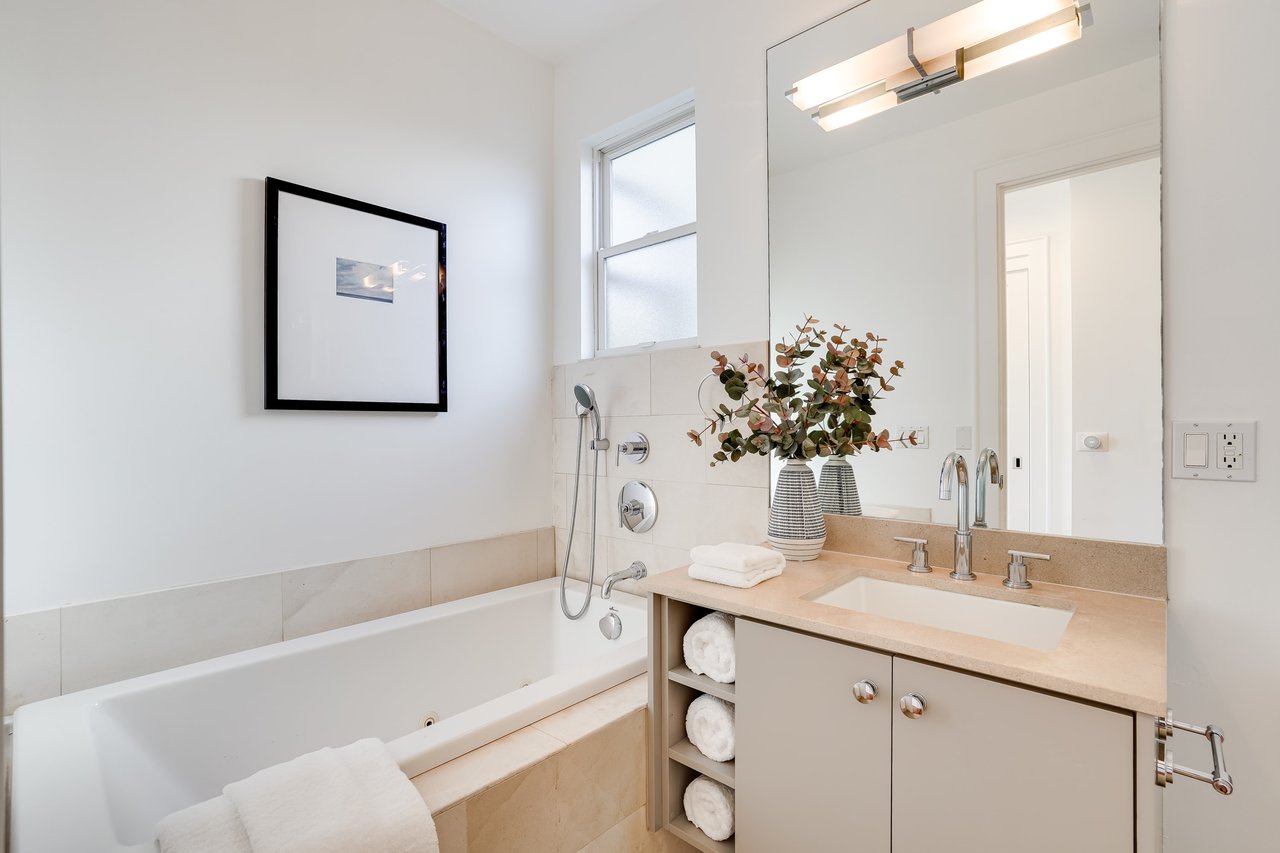 1636 Filbert Street Unit: A