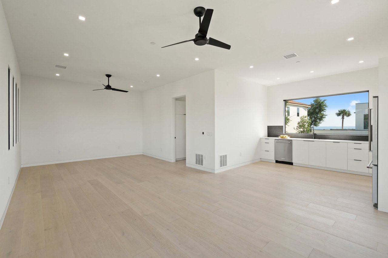 6809 Oasis Pass