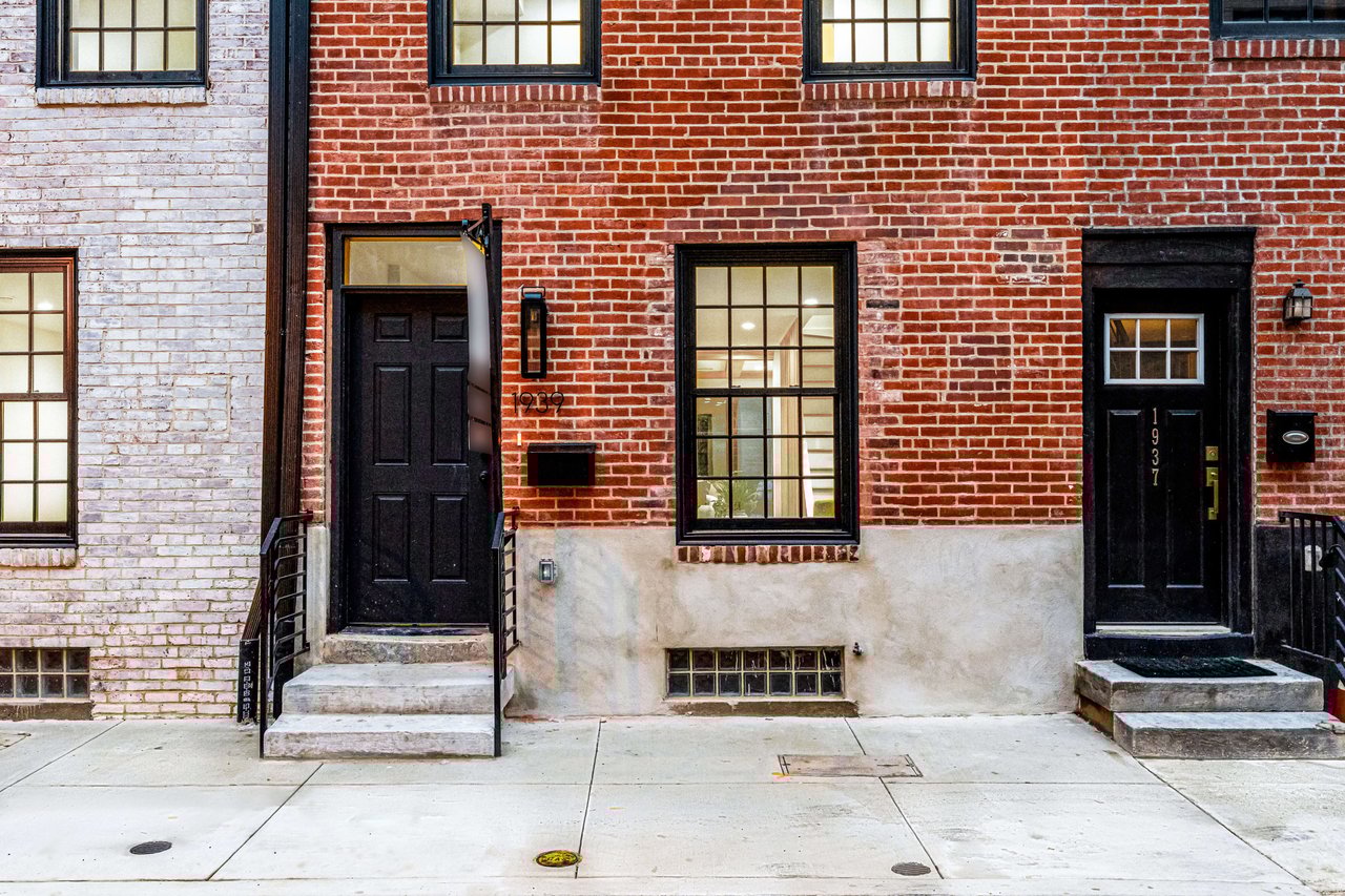 1939 Waverly Street