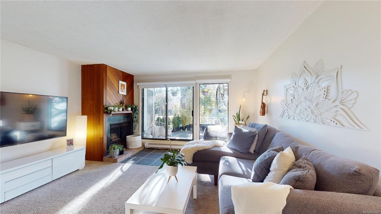 3-1956 Glenidle Rd, Sooke