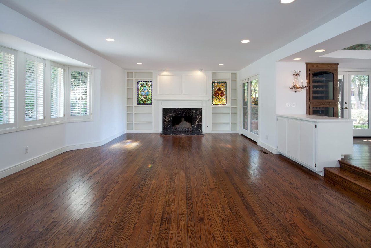 1105 McDonald Ave