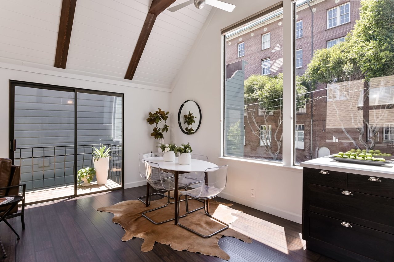 Designer Renovated, Free-Standing Condo in Hayes Valley!