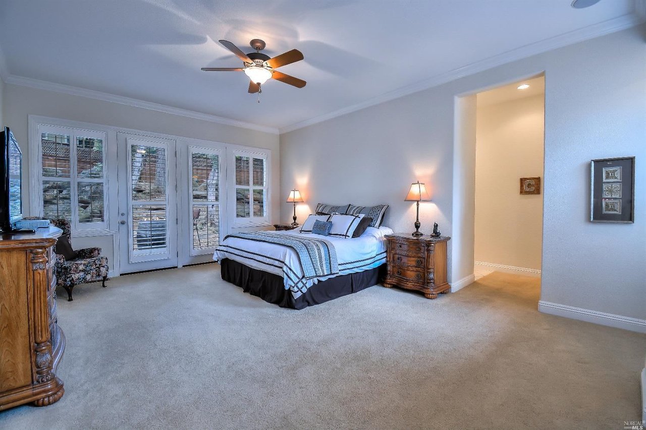 824 Olive Glen Ct