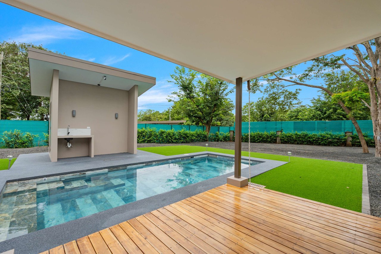 Casa Amapola | New Modern 3 Bedroom Home inside a gated community - Minutes From the Beach!