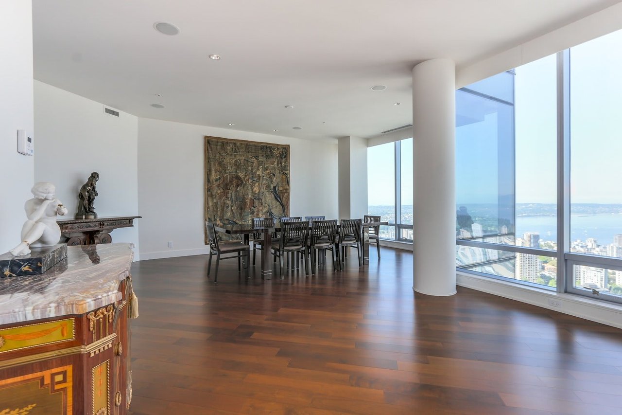 1128 W Georgia St #4902