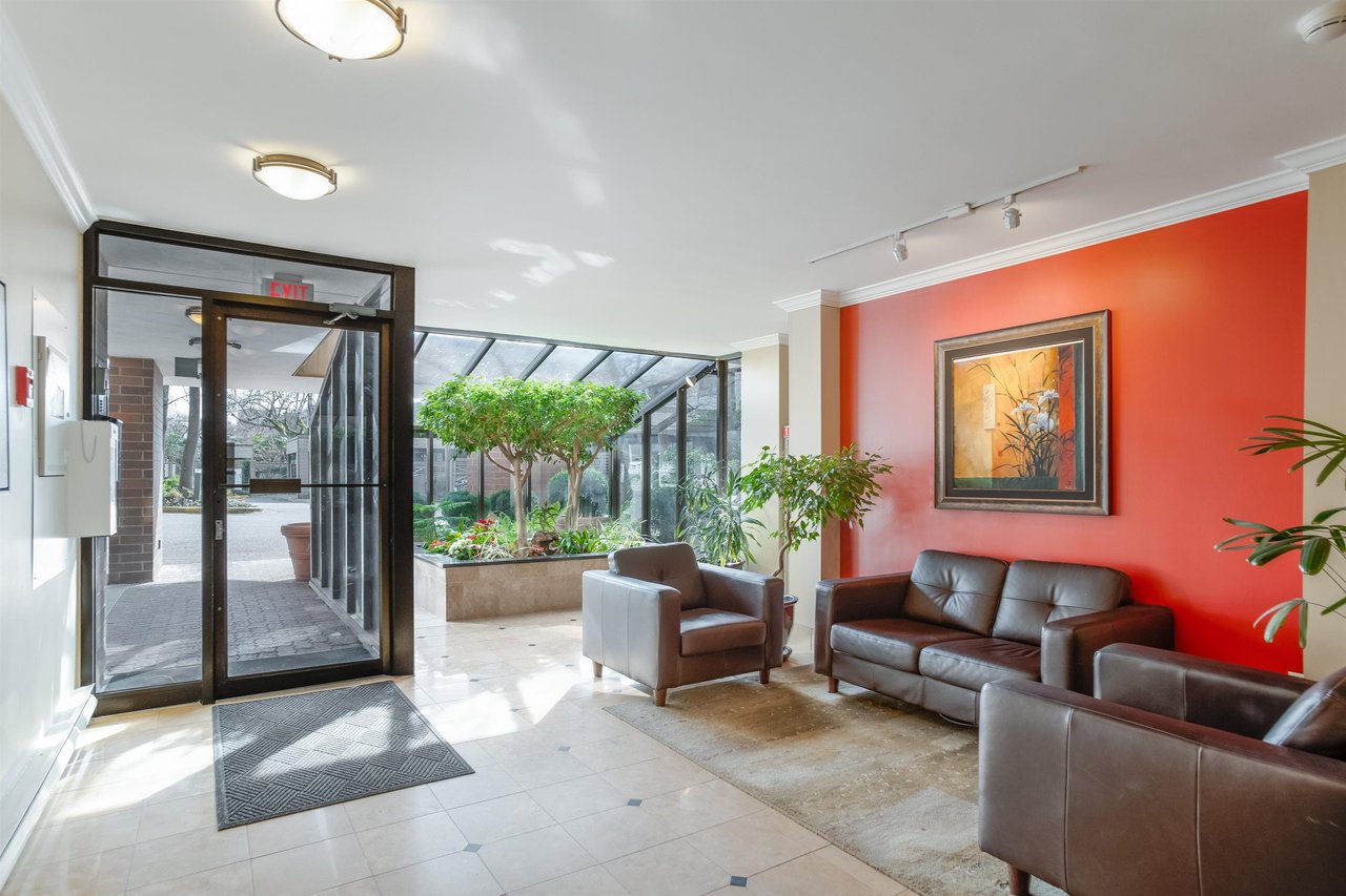 309-3905 Springtree Drive, Vancouver