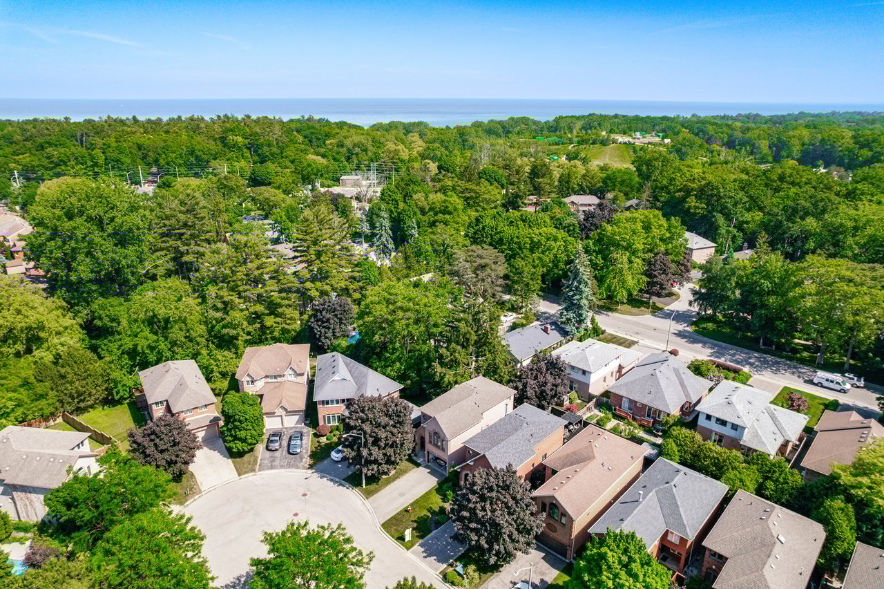 1066 Chateau Court