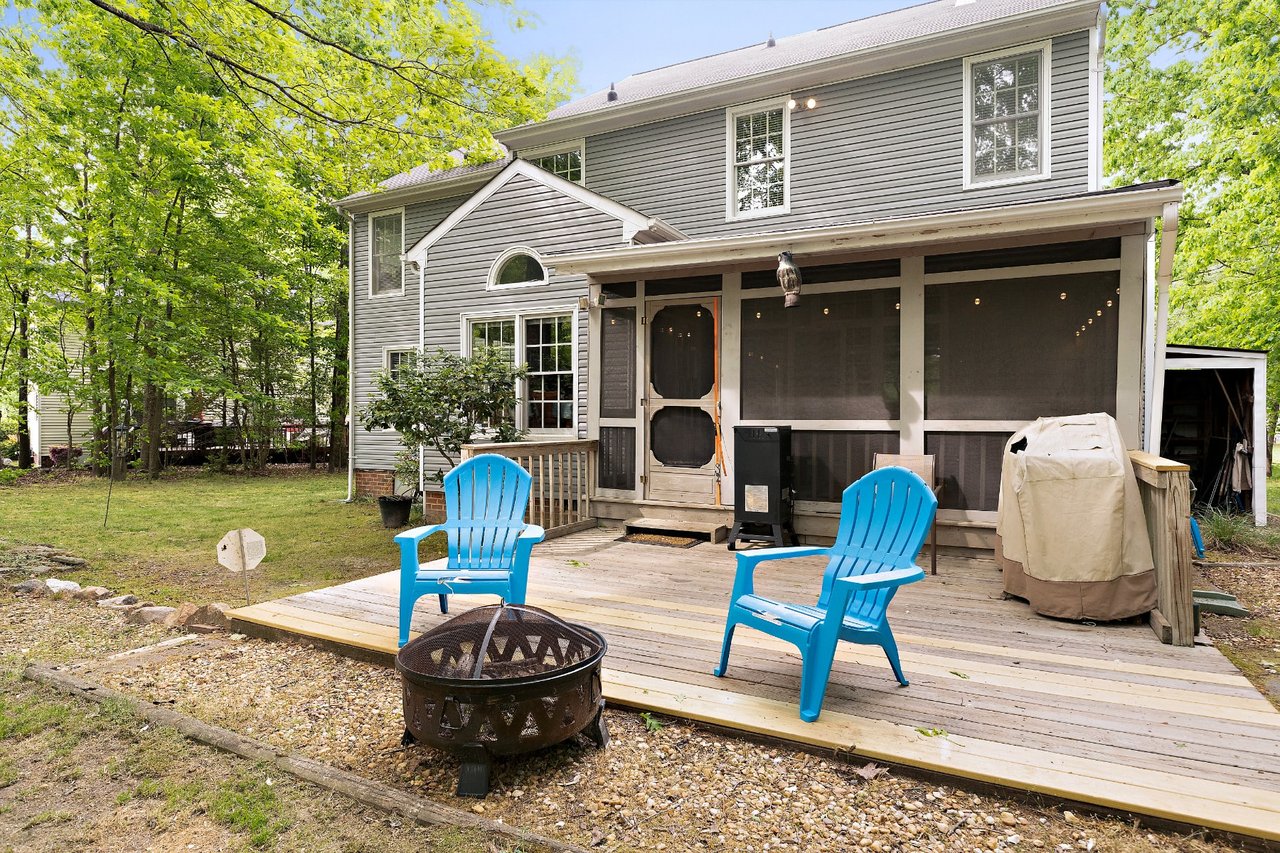 6007 Oak Landing Drive