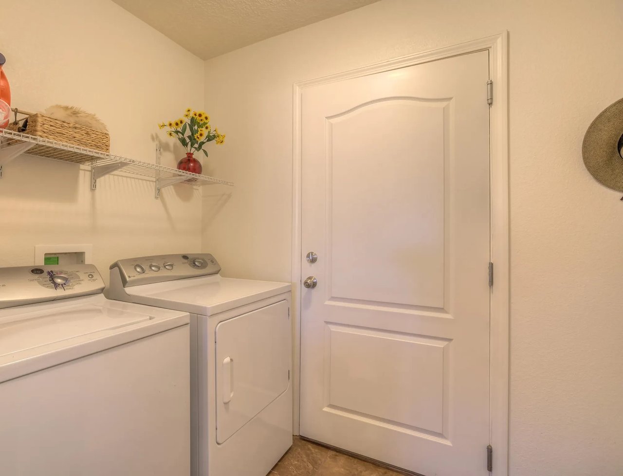 5008 Sala De Tomas Dr NW