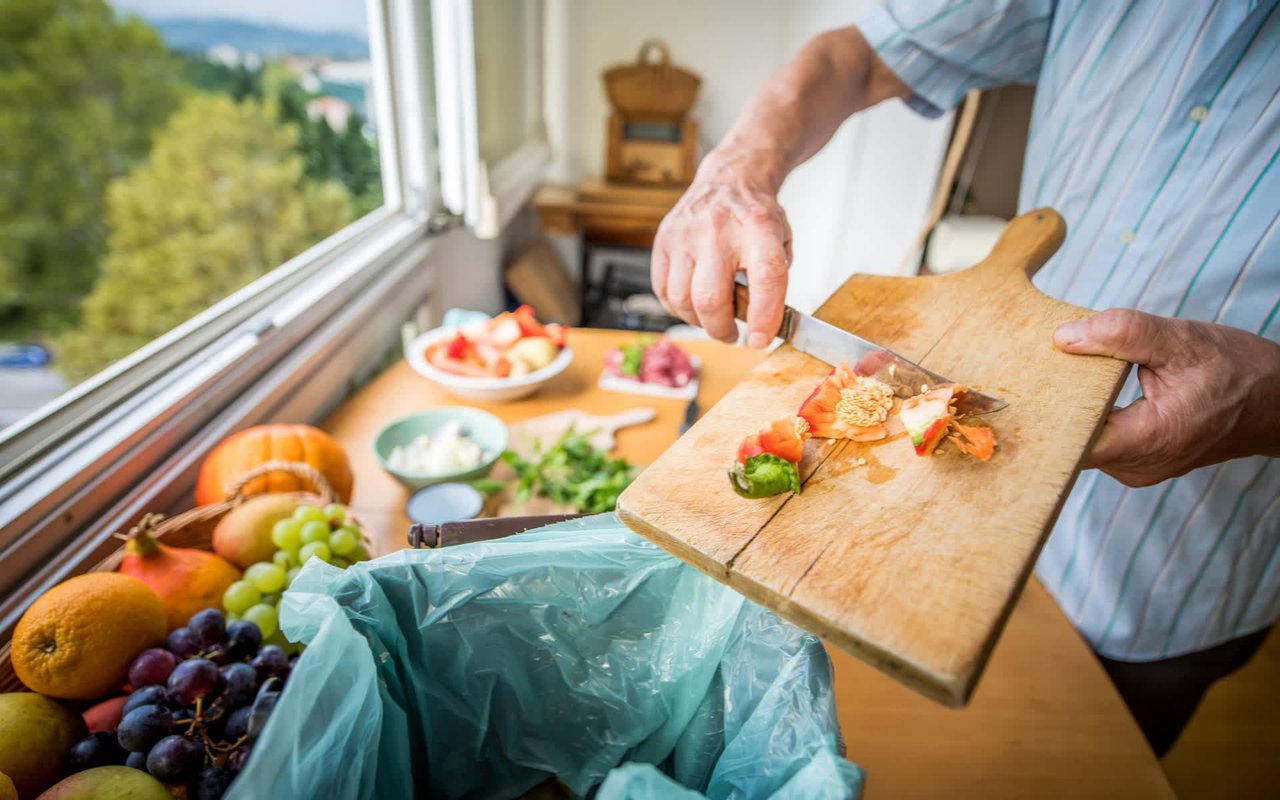 How to Reduce Your Plastic Footprint at Home