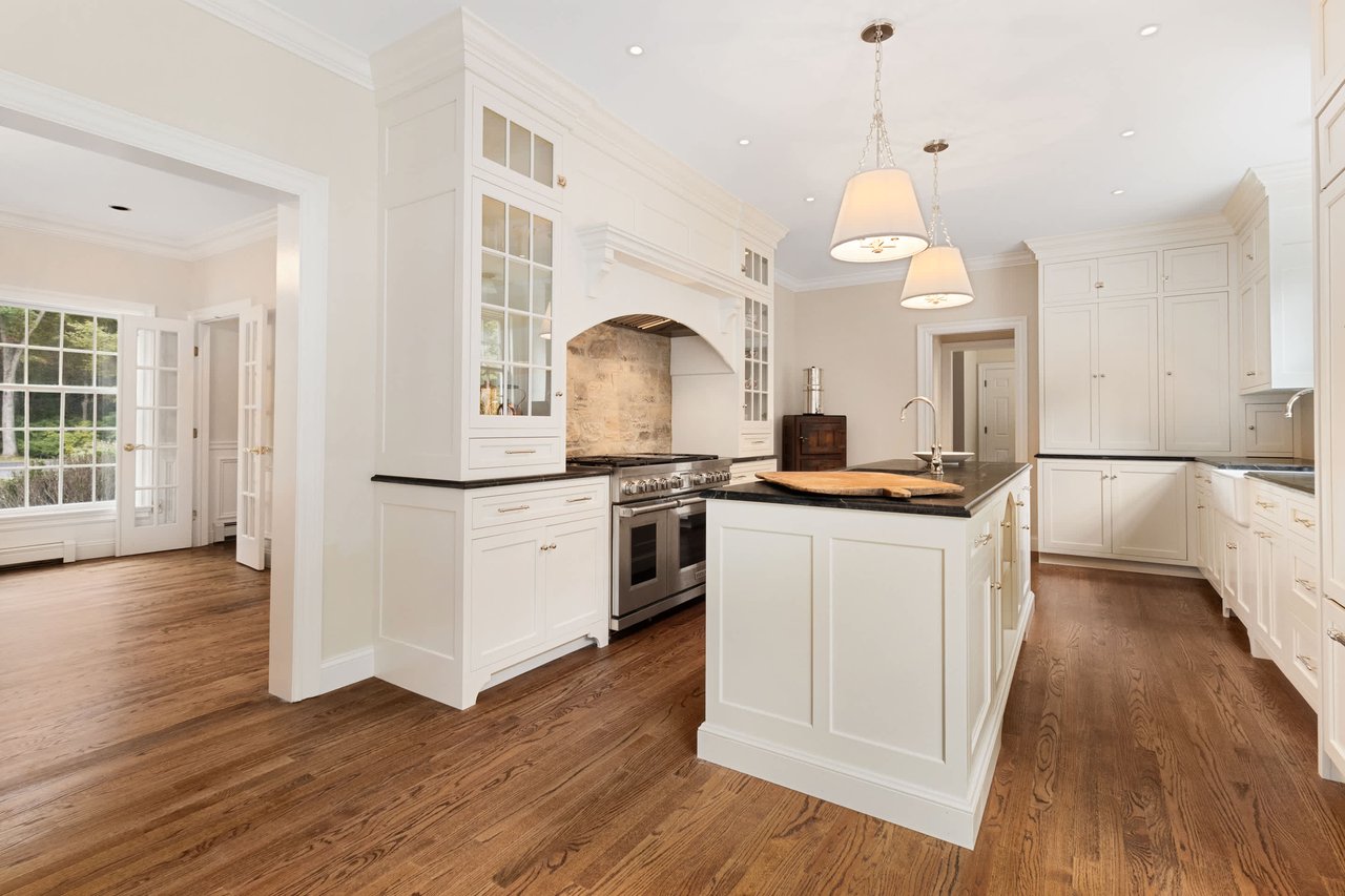 11 Beaver Pond Lane