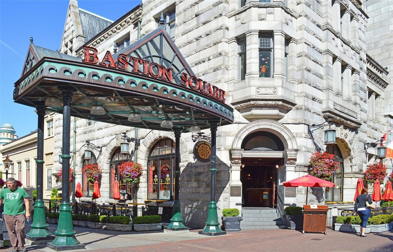 816-1628 Store St, Victoria