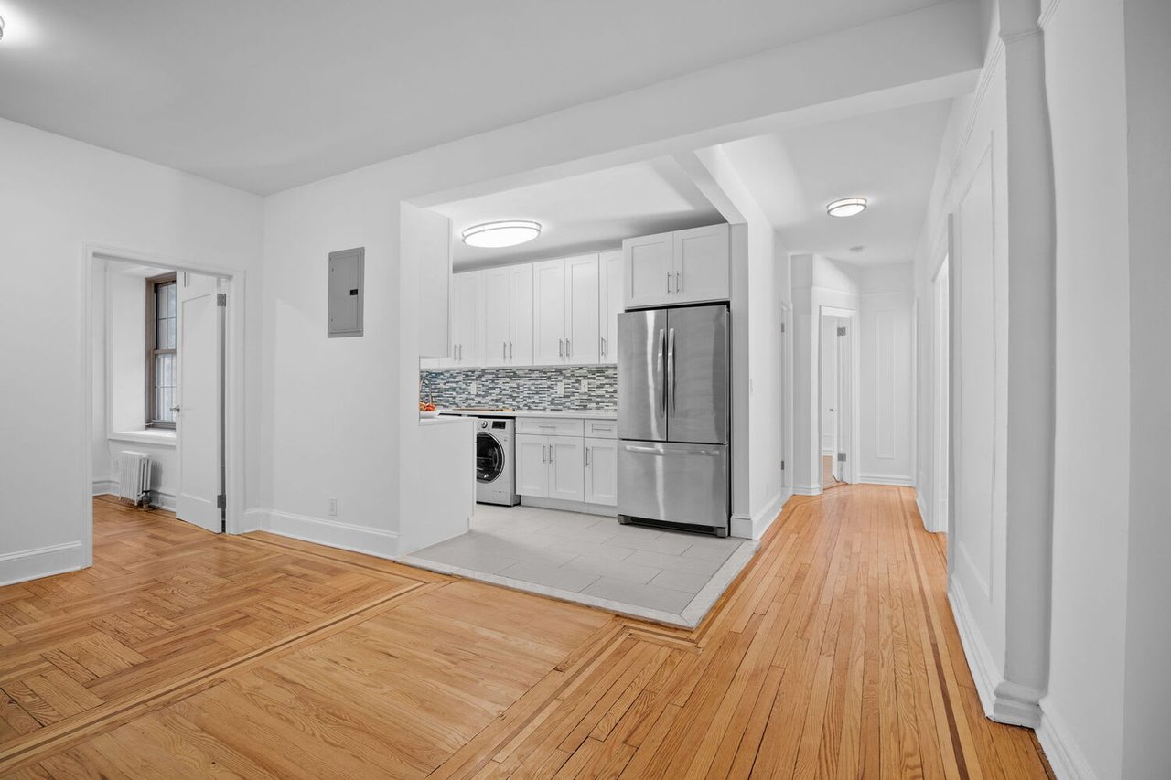 1100 Grand Concourse, #4D