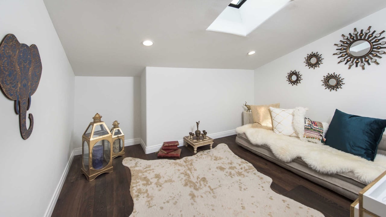 24 Grenada Ct