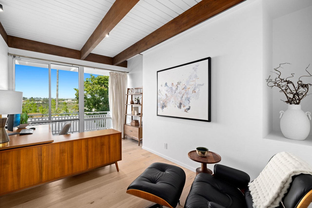 1600 Galaxy Drive