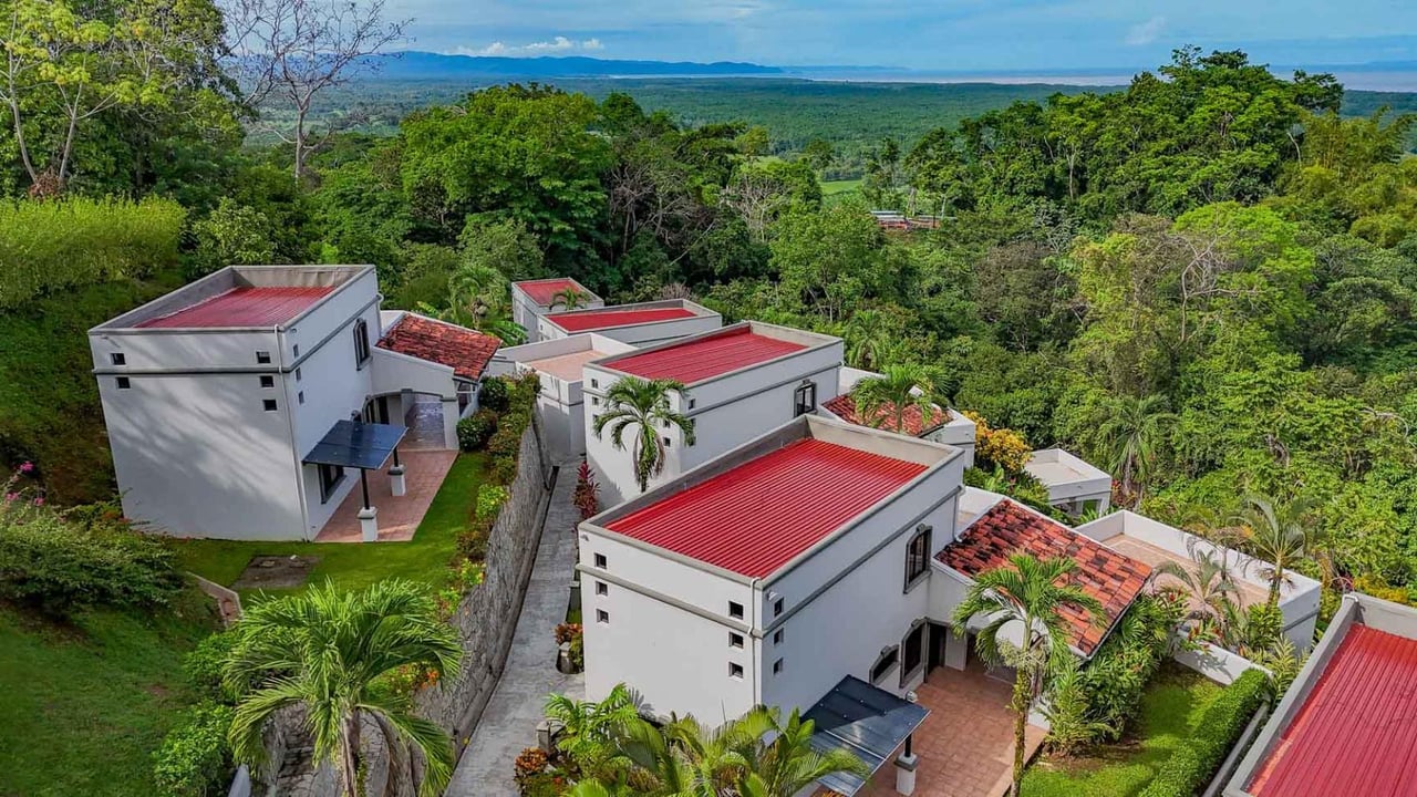 Secure Gated Villa Community, Ojochal, Puntarenas