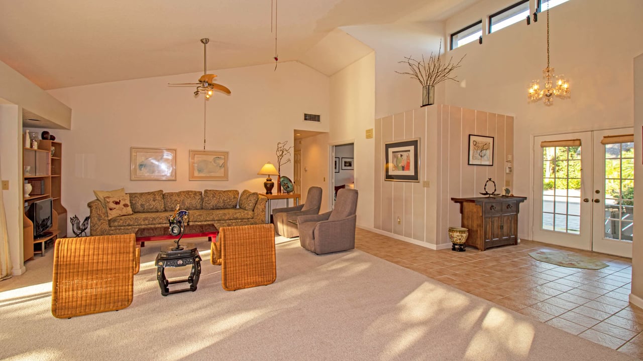 10611 SE Jupiter Narrows Dr