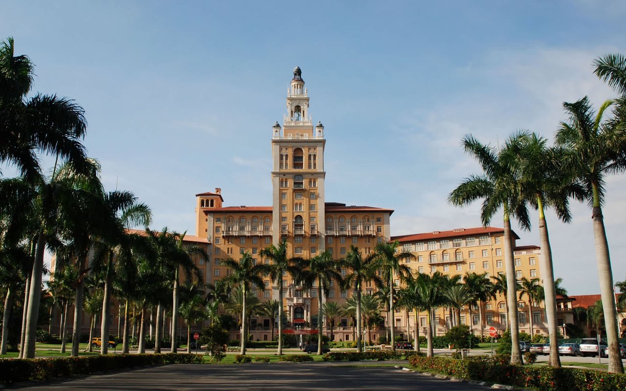 Neighborhood Amenities that Increase Home Value in Coral Gables, FL