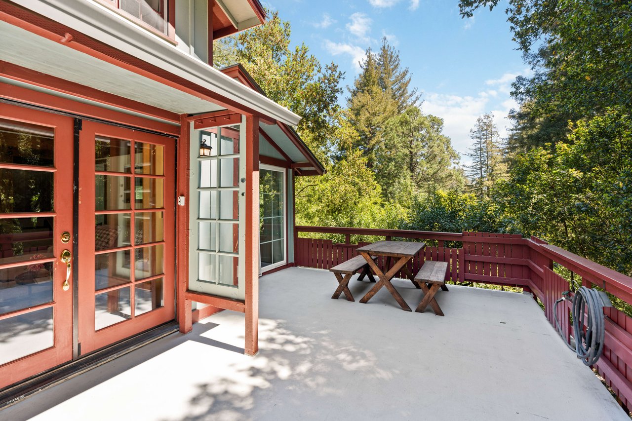 9913 Alba RD