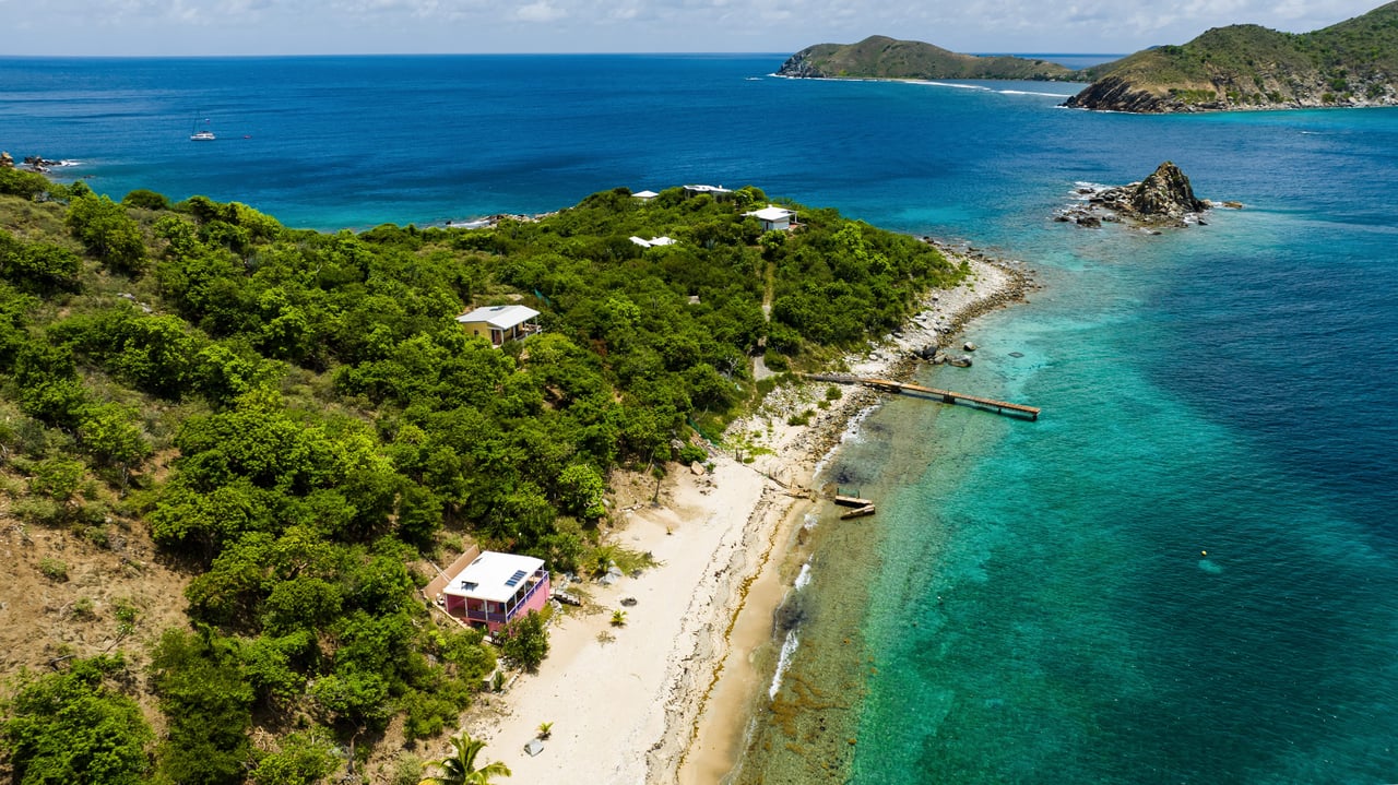 Beach Cottages at Cooper Island