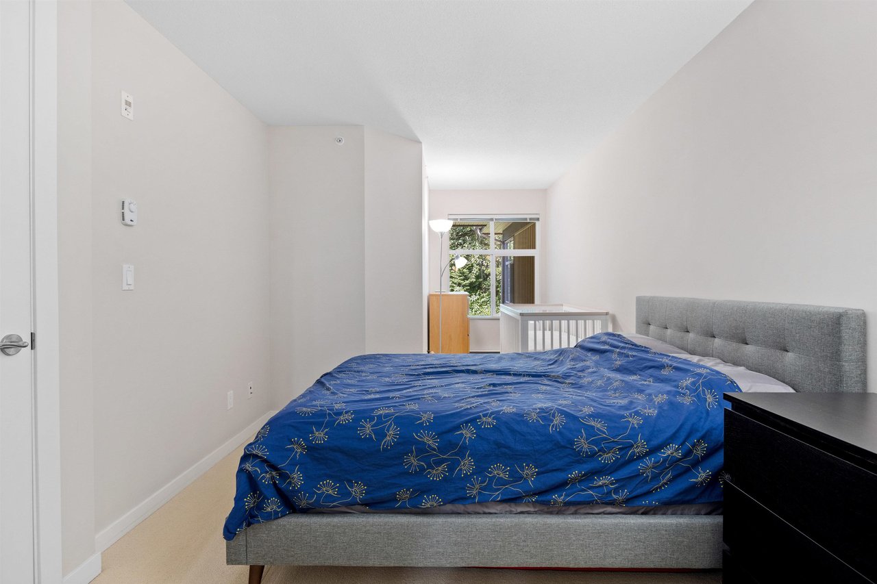 403-4833 Brentwood Dr