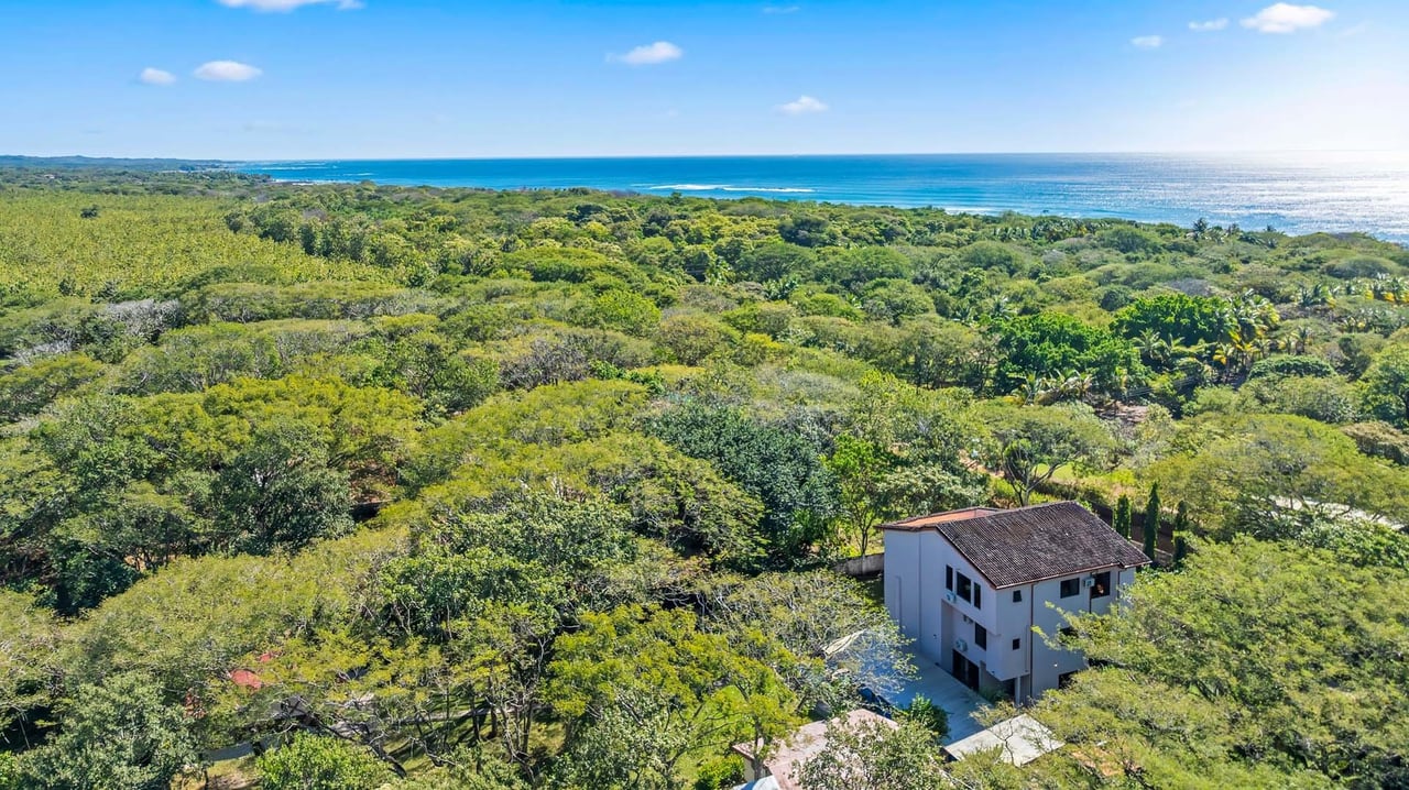 Multi Unit Apartment Complex, Tamarindo, Guanacaste