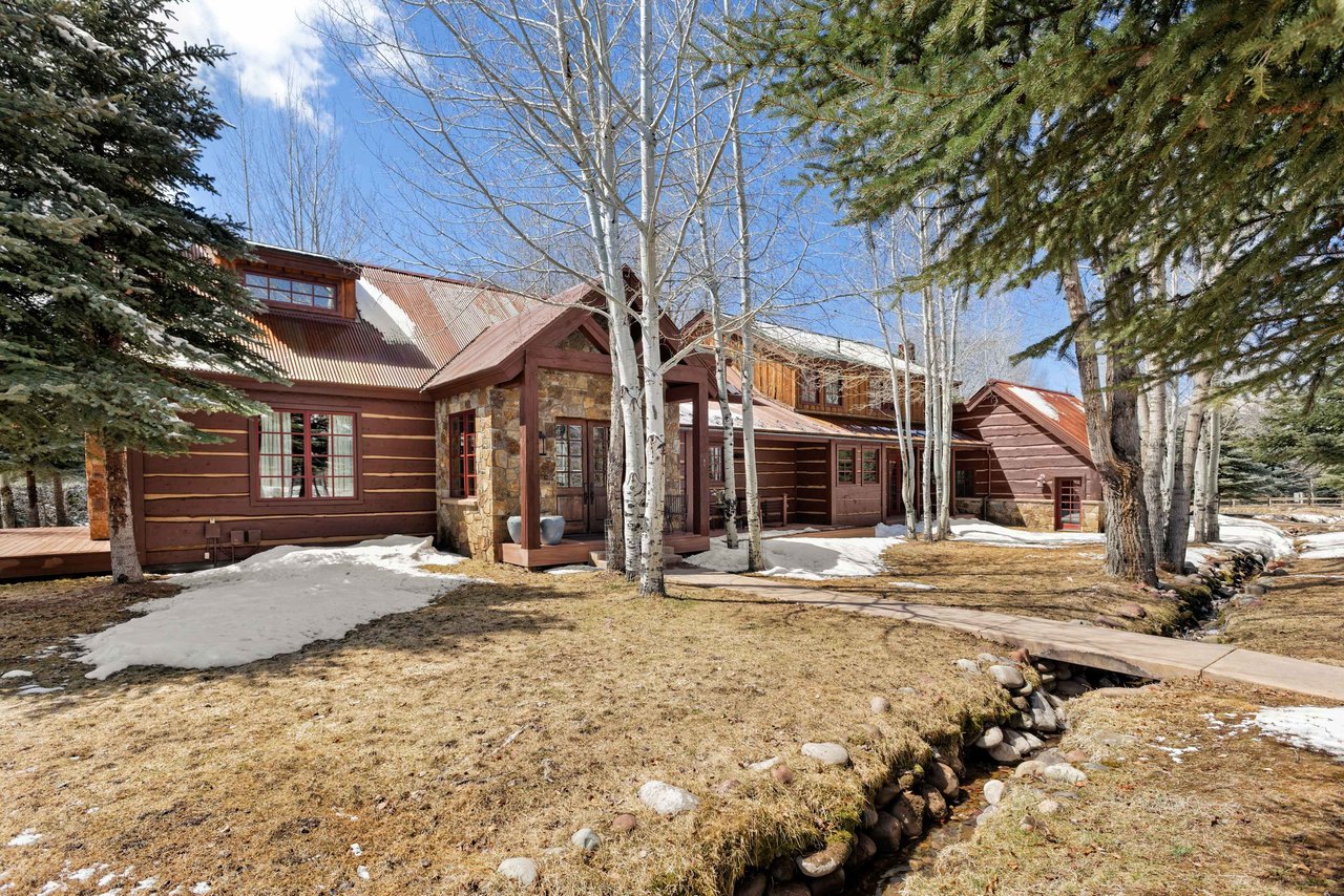 Ranch-Style Home in Woody Creek