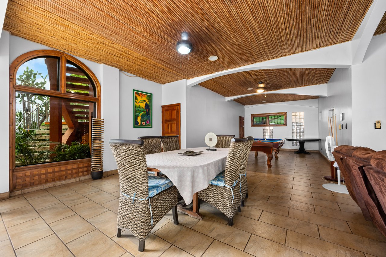 Titled Beachfront Luxury Estate, Flamingo, Guanacaste