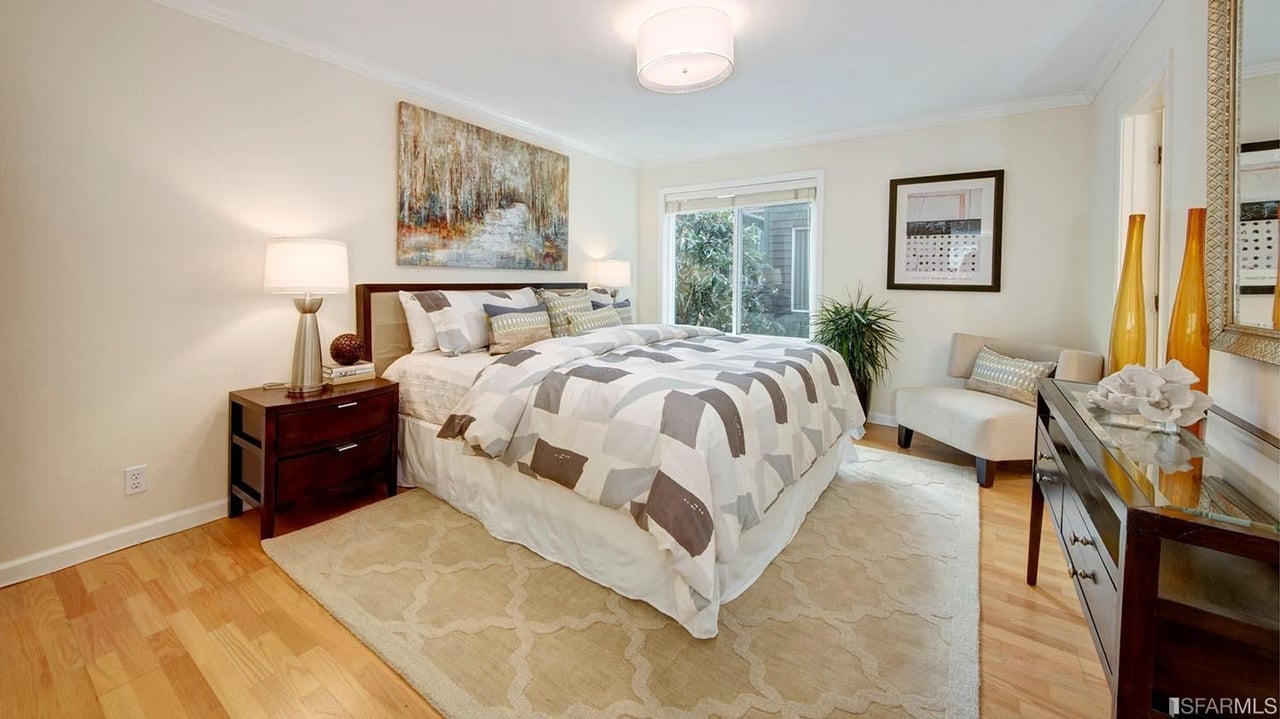 1545 Broadway, #102