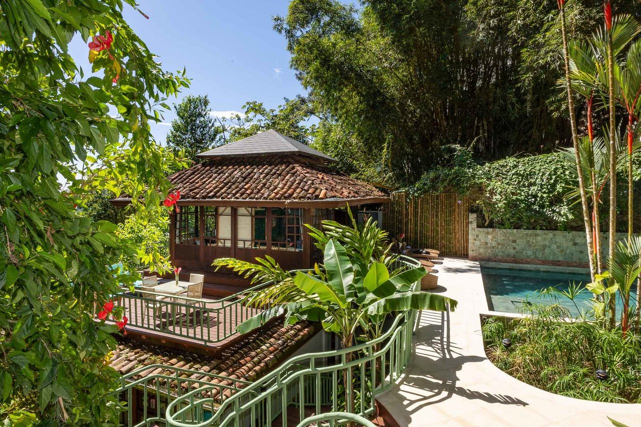 Balinese Tropical Rental Villa, Manuel Antonio, Puntarenas
