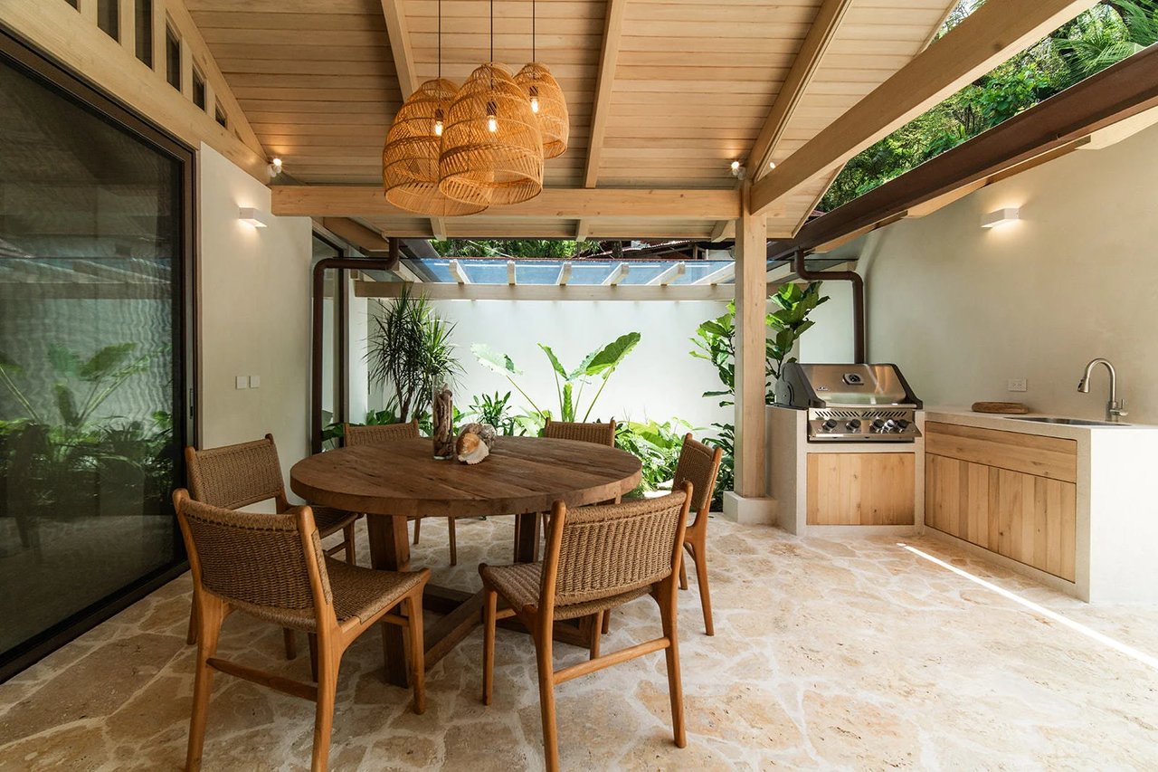 Modern Tropical Pool Estate, Santa Teresa, Puntarenas