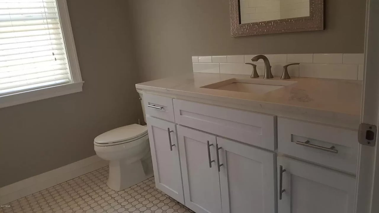 2404 PELICAN BAY Court