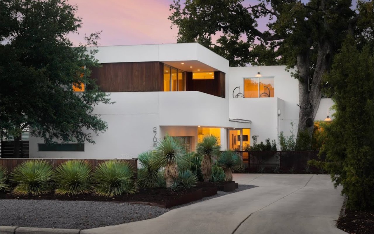 Modern Luxury in Tarrytown