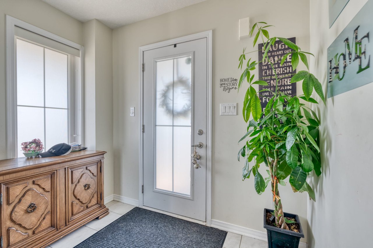 144 Maclachlan Ave