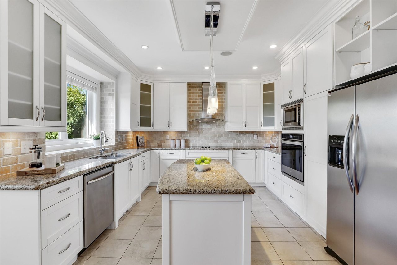 171 W Kings Rd