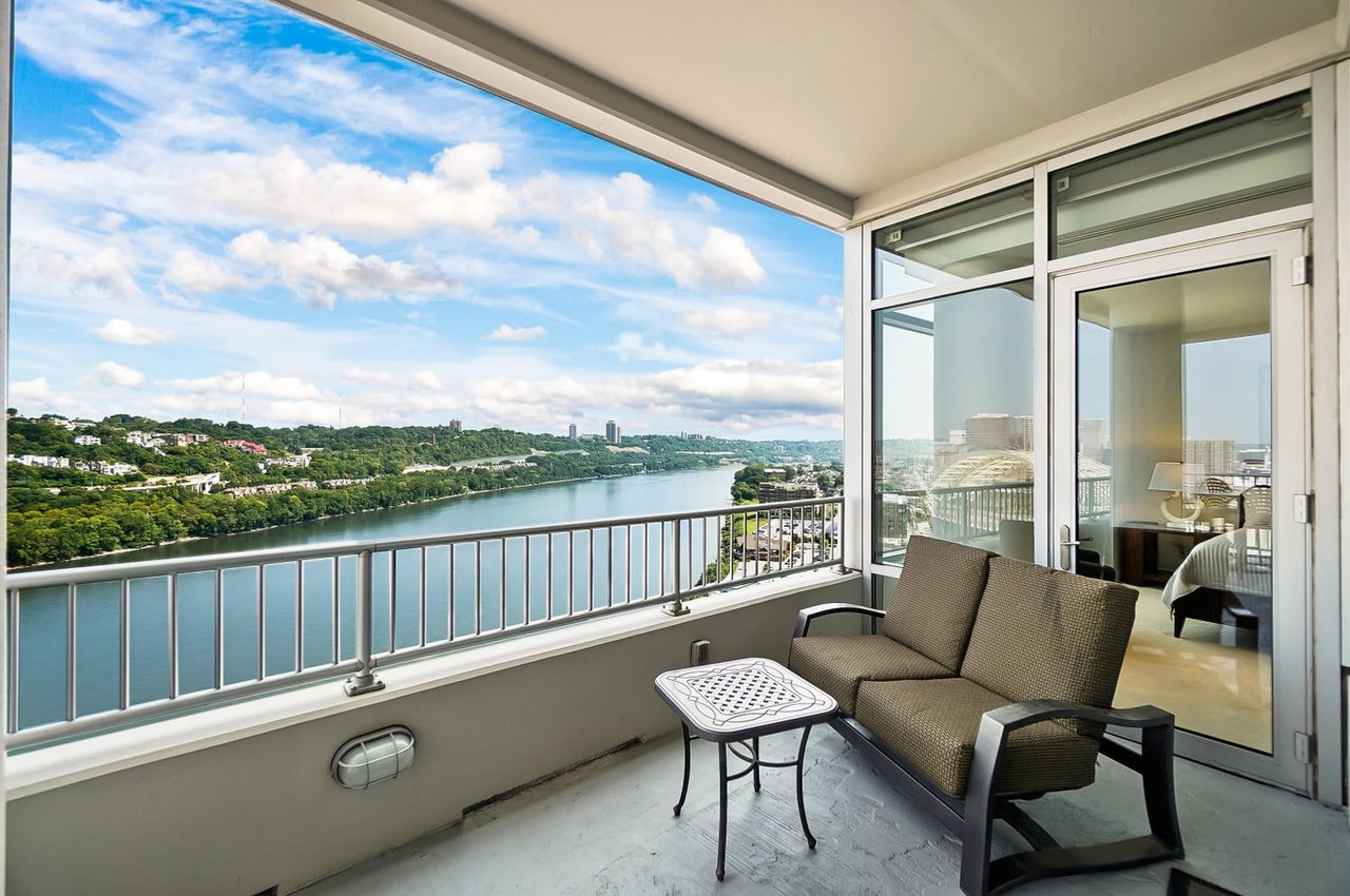 400 Riverboat Row #1803