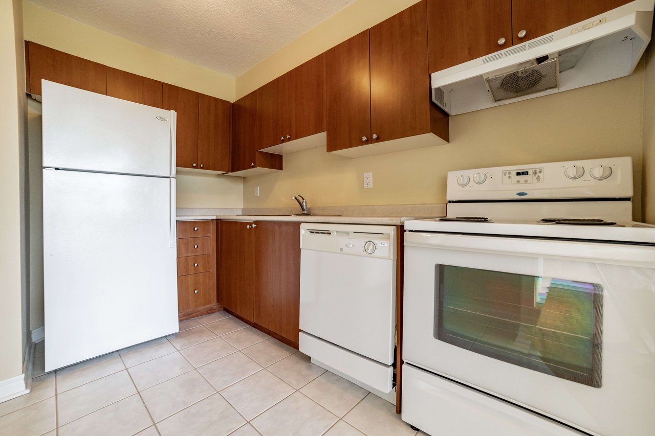 Studio Apartment in great location!