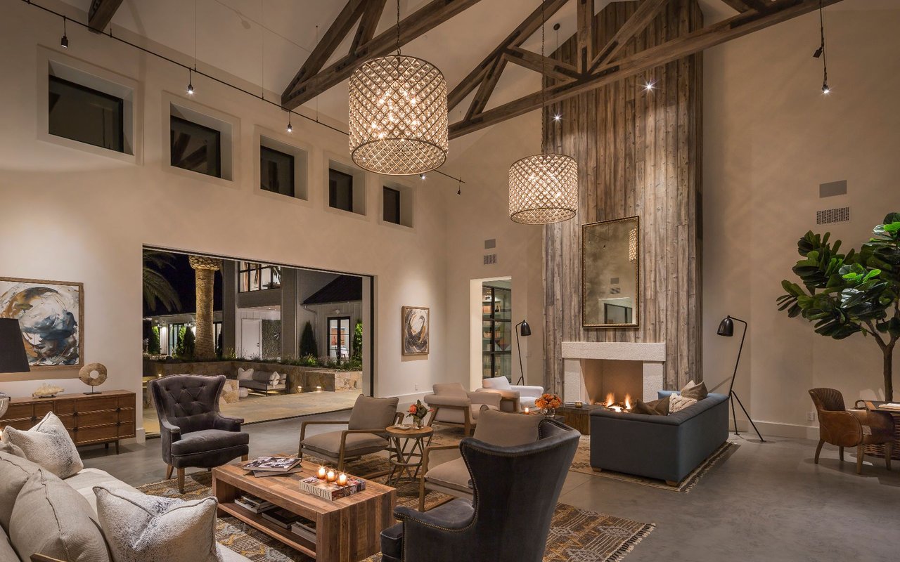 Orchard Avenue, Napa